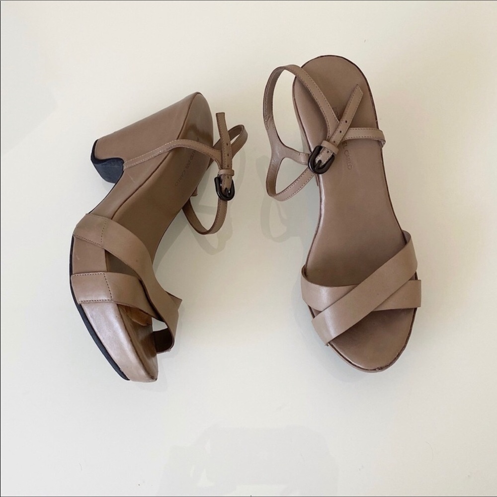 Roberto Del Carlo Nude Ankle Strap Sandal SZ 6
